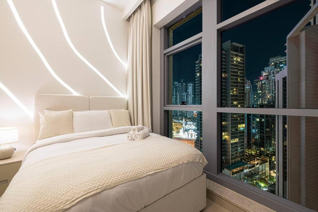 Lux Unit With Burj & Fountain View I Walk Mall Apartment *