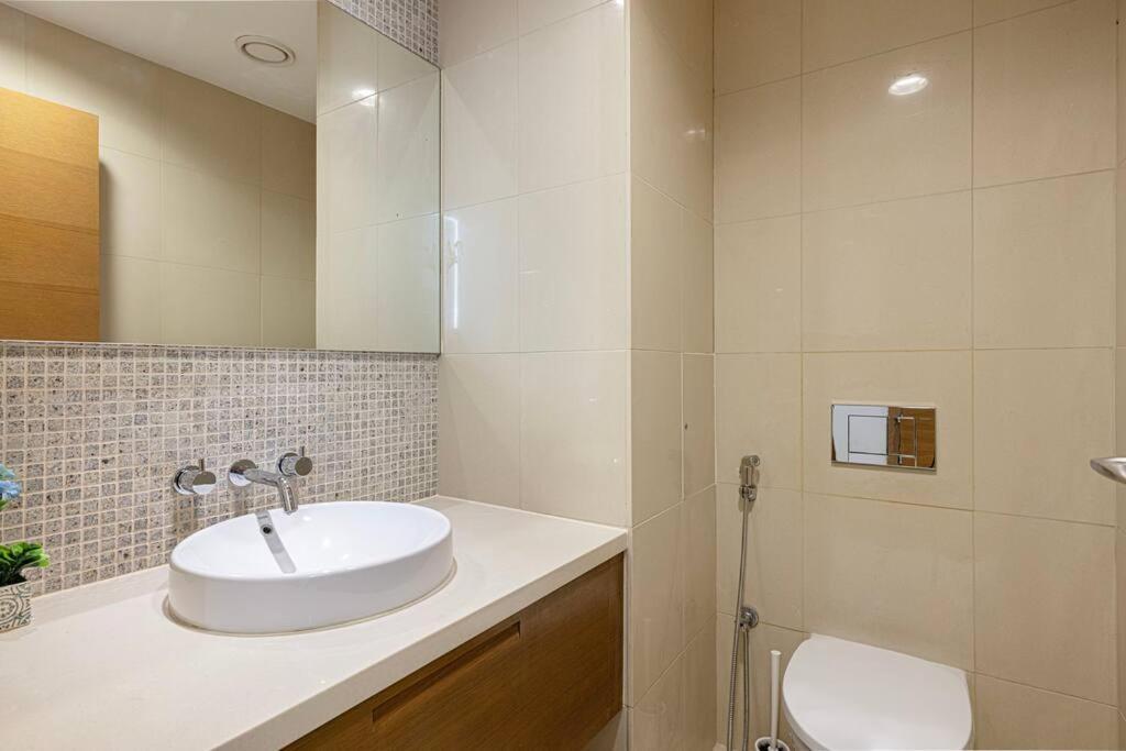 Lux Unit With Burj & Fountain View I Walk Mall Apartment Dubai